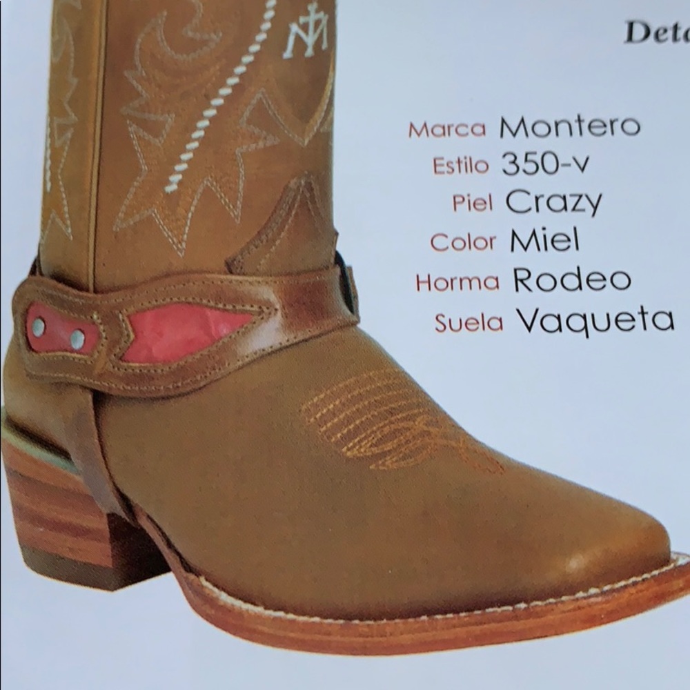 Cowgirl boots 👢 - Picture 3 of 4